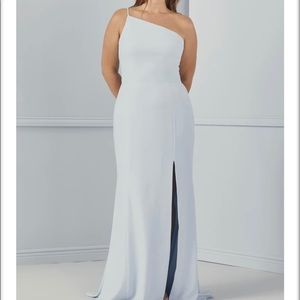 Amsale Sloan in Dove - Size 10 - NEVER WORN